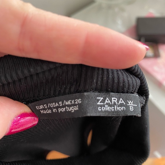 Black long sleeve bodysuit - Picture 3 of 3